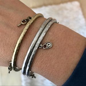 ☘️Lucky Brand - Lock & Key Bangle Bracelet Set